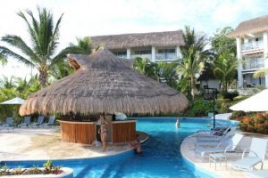 Secrets Aura Adults Only Day Pass
