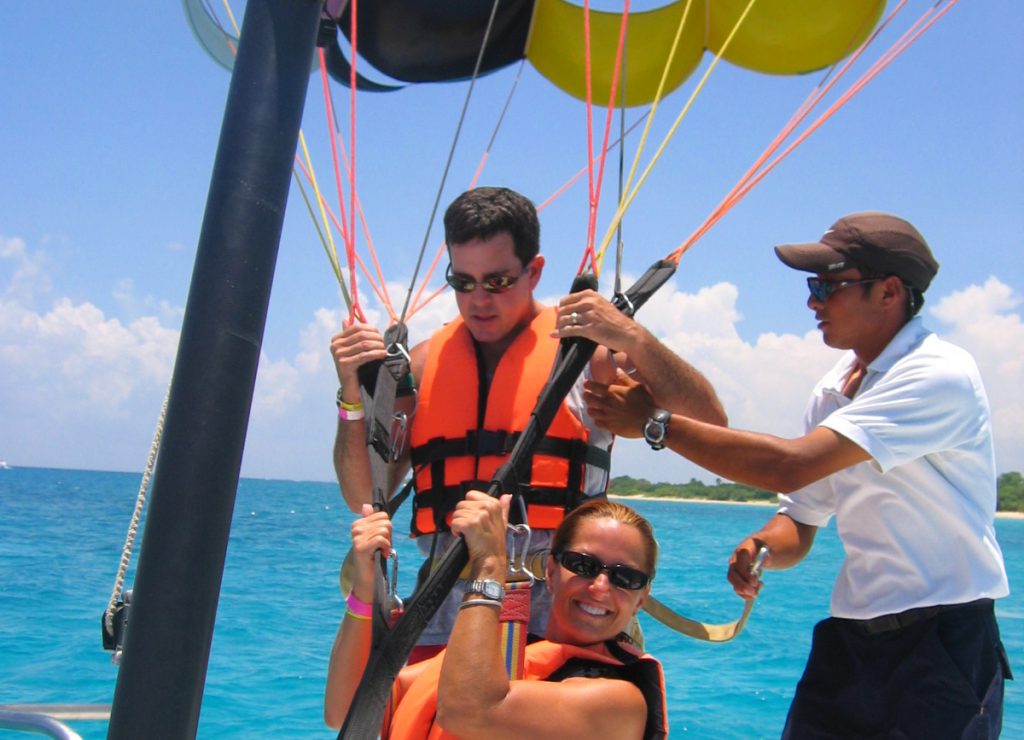 Cozumel Parasailing Tandem